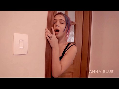 ❤️ Kuv rov qab los ntawm kuv tus tij laug. Kuv tau deev nrog nws tus hluas nkauj. lesbian payback. ☑  Porn video  ntawm peb  ﹏
